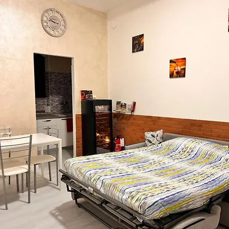 Lägenhet Indipendente Con Sauna Infrarossi In Cascina